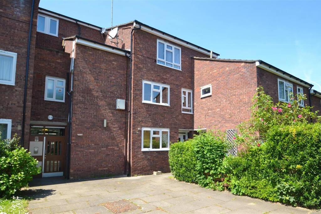 Lovely One Bed Apartment To Rent London Exterior photo