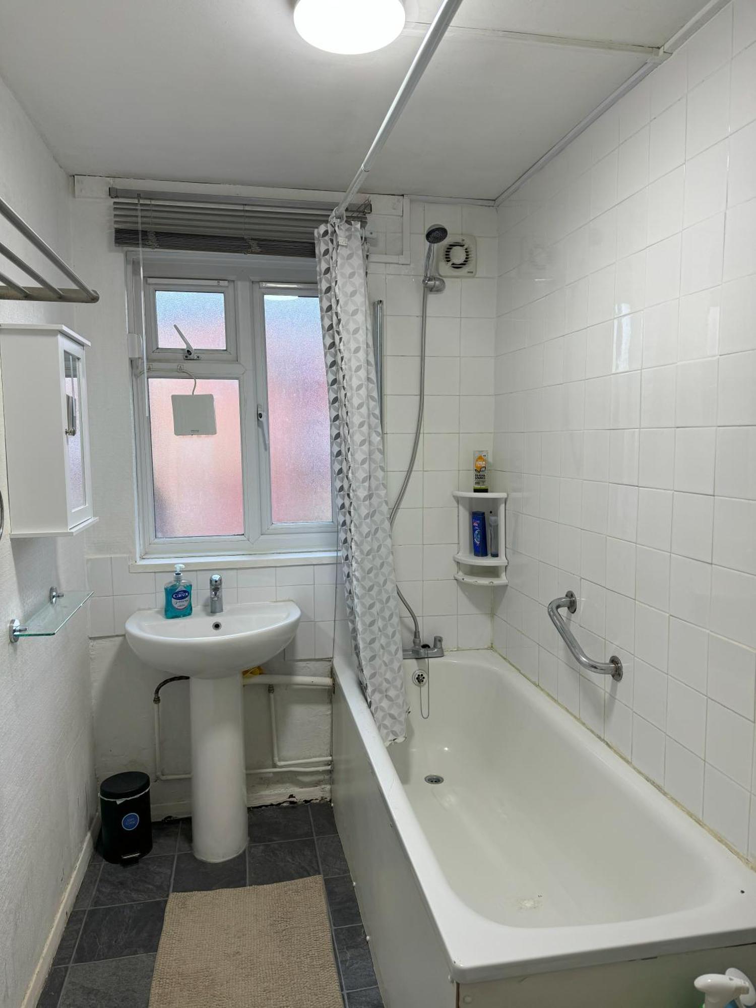 Lovely One Bed Apartment To Rent London Exterior photo